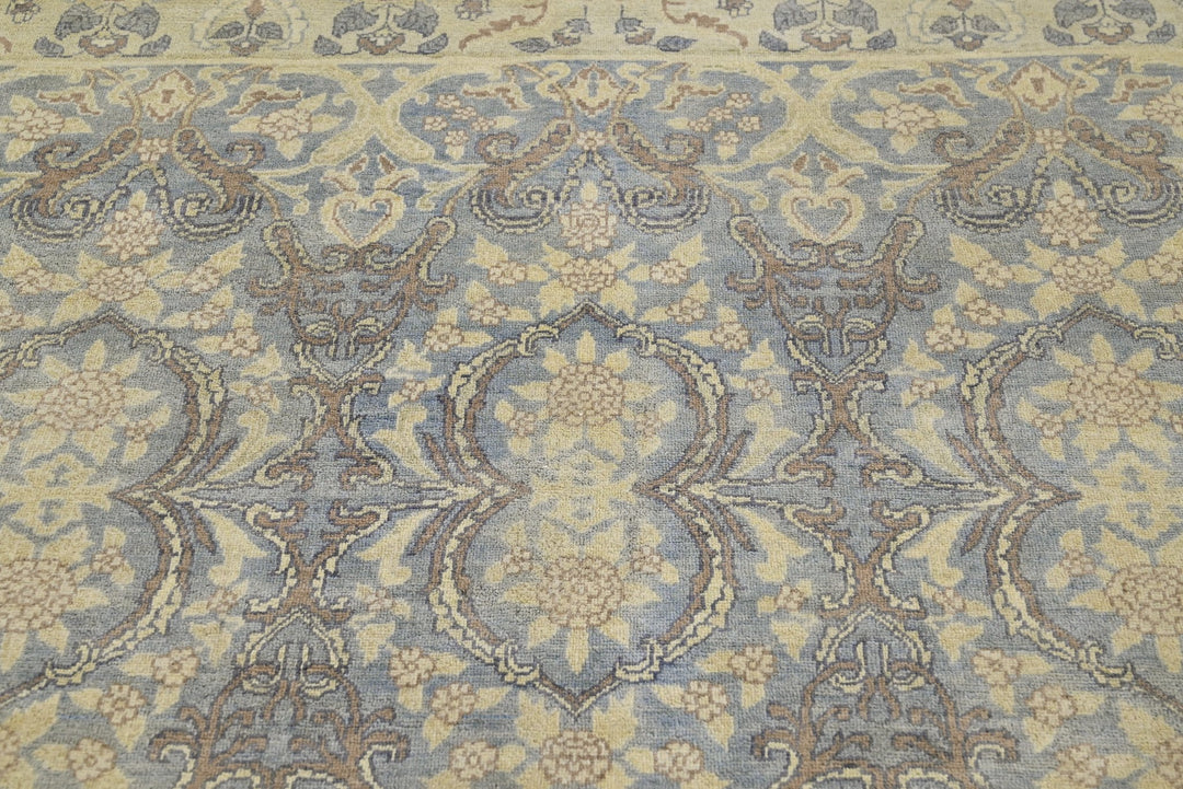 blue Medium rug 6' 1" x 9' 1"