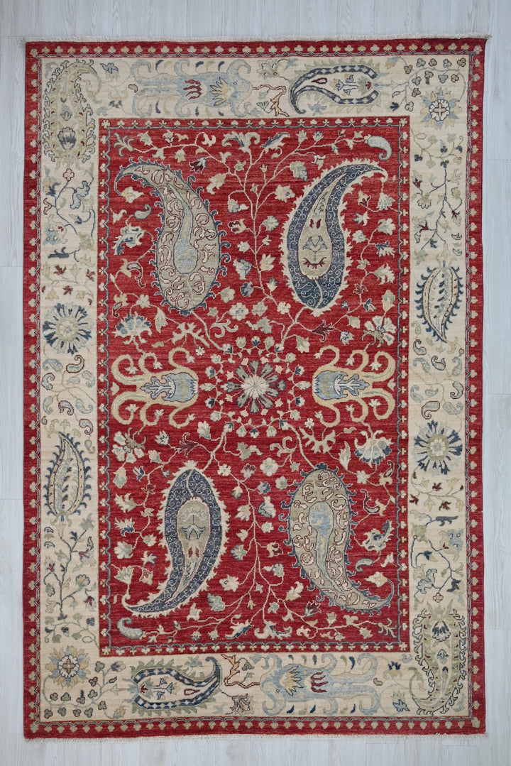 red Medium rug 6' 1" x 8' 10"
