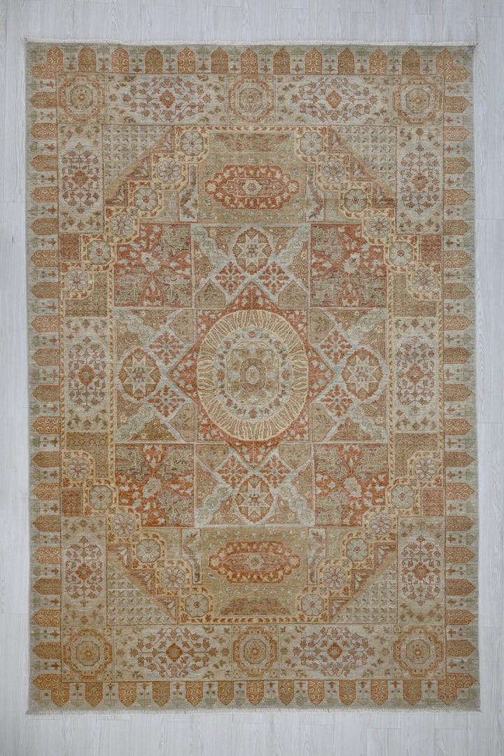 brown Large rug 6' 7" x 9' 8"