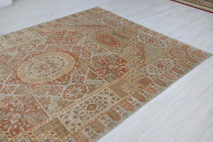 brown Large rug 6' 7" x 9' 8"