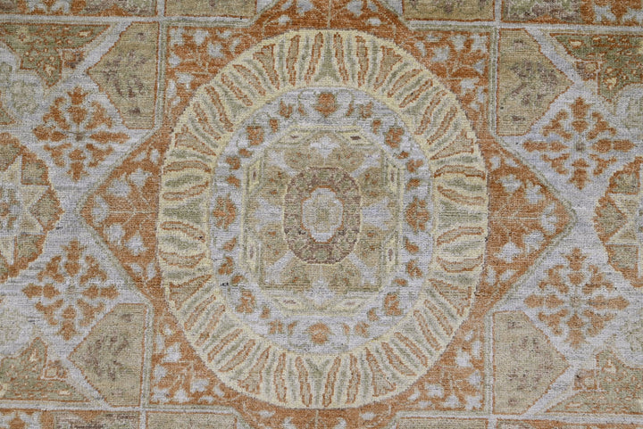 brown Large rug 6' 7" x 9' 8"