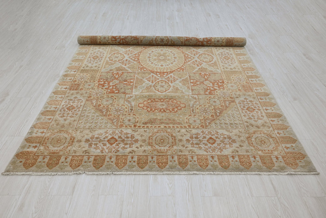 brown Large rug 6' 7" x 9' 8"