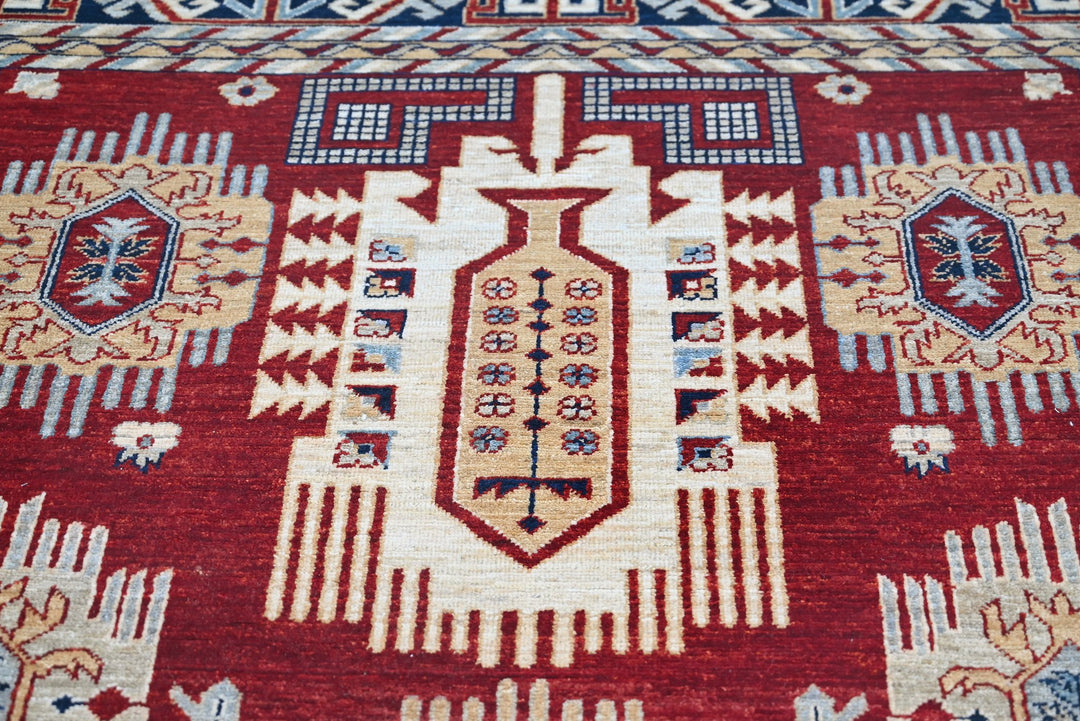red Medium rug 5' 7" x 8' 2"