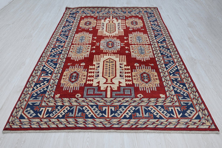 red Medium rug 5' 7" x 8' 2"