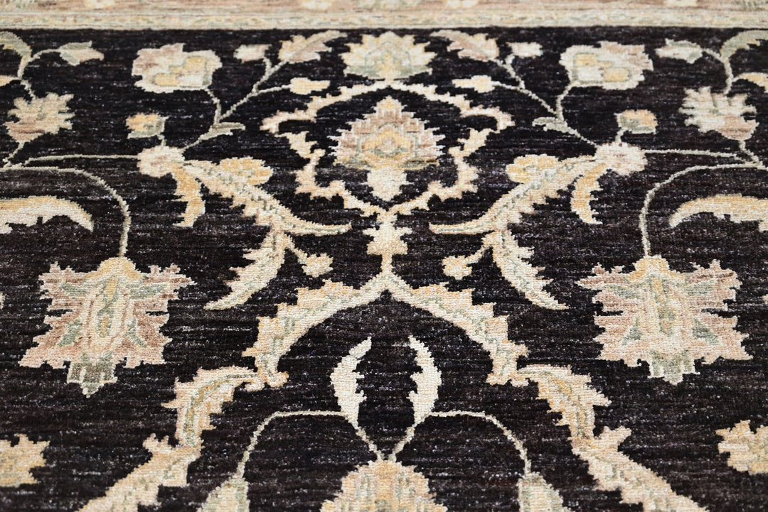 black Medium rug 6' 0" x 8' 8"