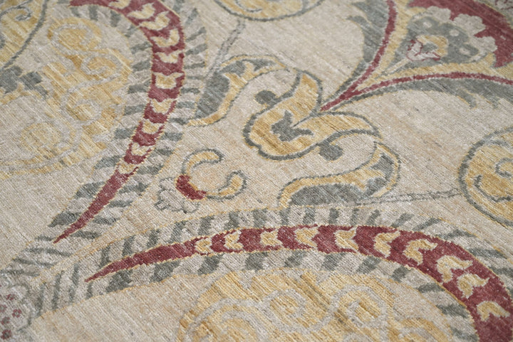 brown Medium rug 5' 1" x 6' 11"