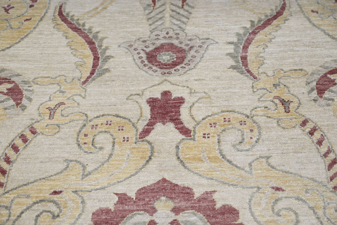 brown Medium rug 5' 1" x 6' 11"