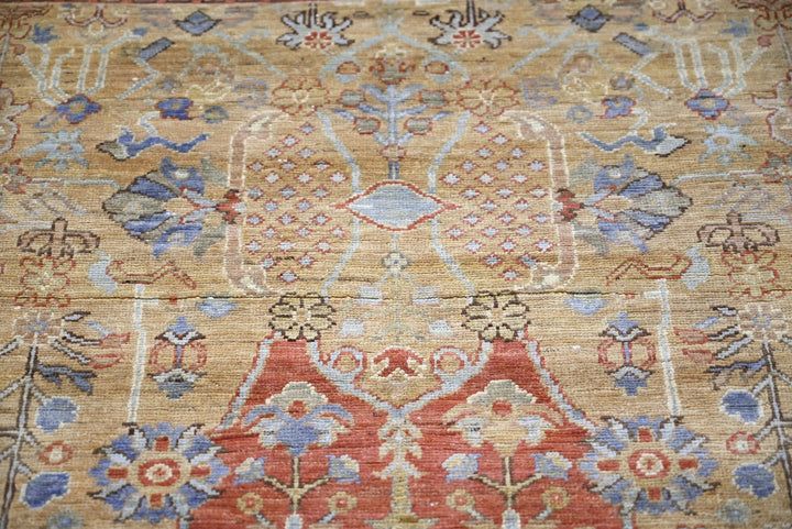 brown Accent rug 3' 10" x 5' 8"