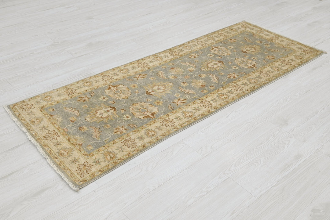blue Runner rug 2' 5" x 6' 5"