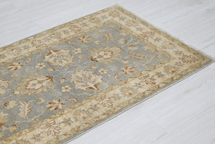 blue Runner rug 2' 5" x 6' 5"