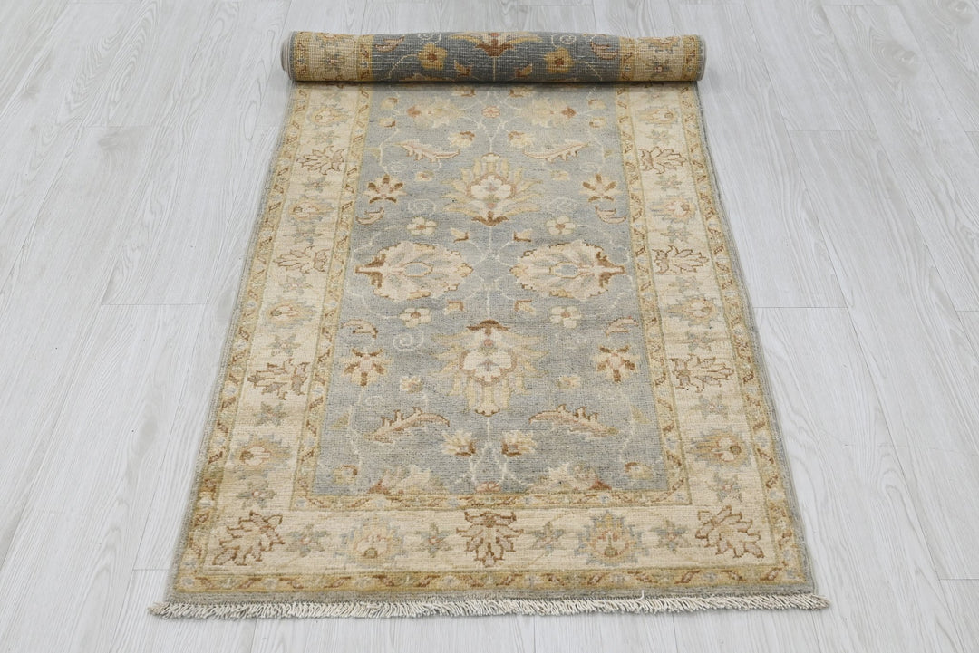 blue Runner rug 2' 5" x 6' 5"