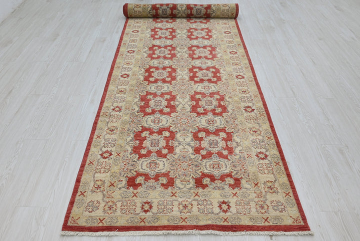 red Runner rug 3' 11" x 14' 7"
