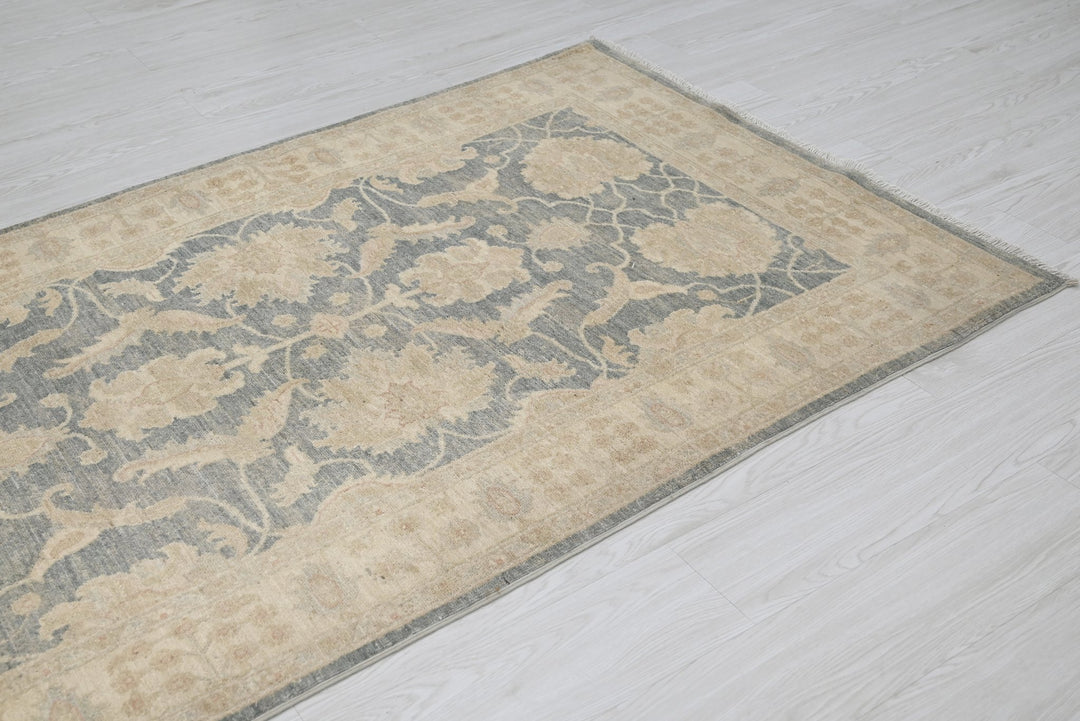 gray Runner rug 3' 10" x 15' 4"