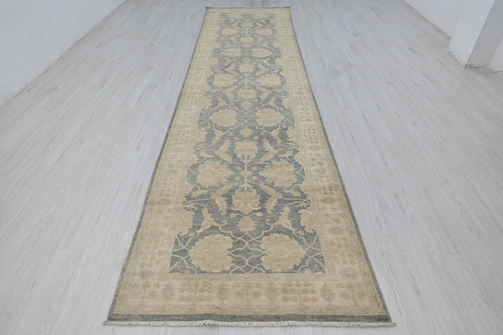 gray Runner rug 3' 10" x 15' 4"