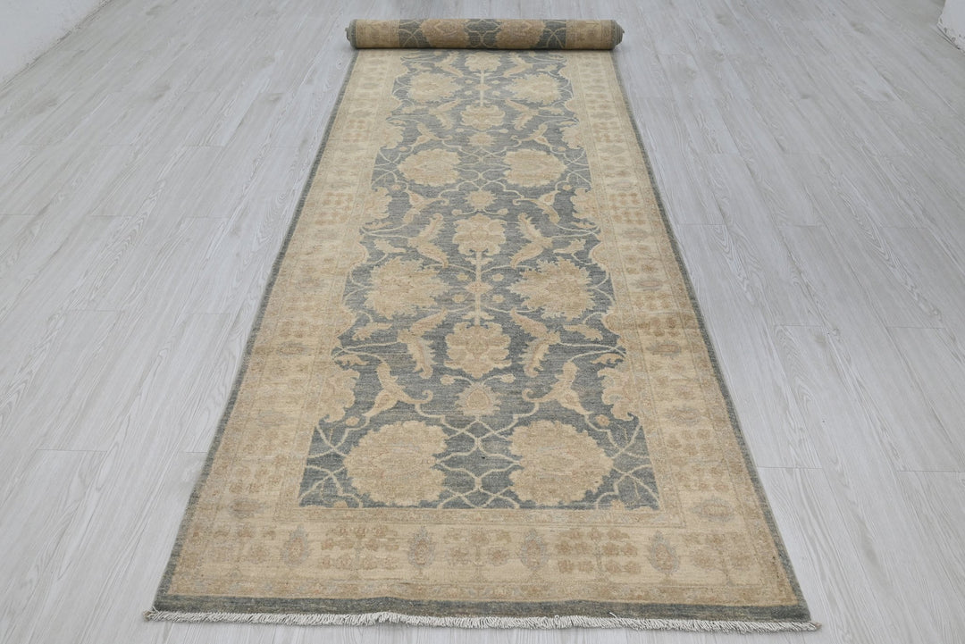 gray Runner rug 3' 10" x 15' 4"