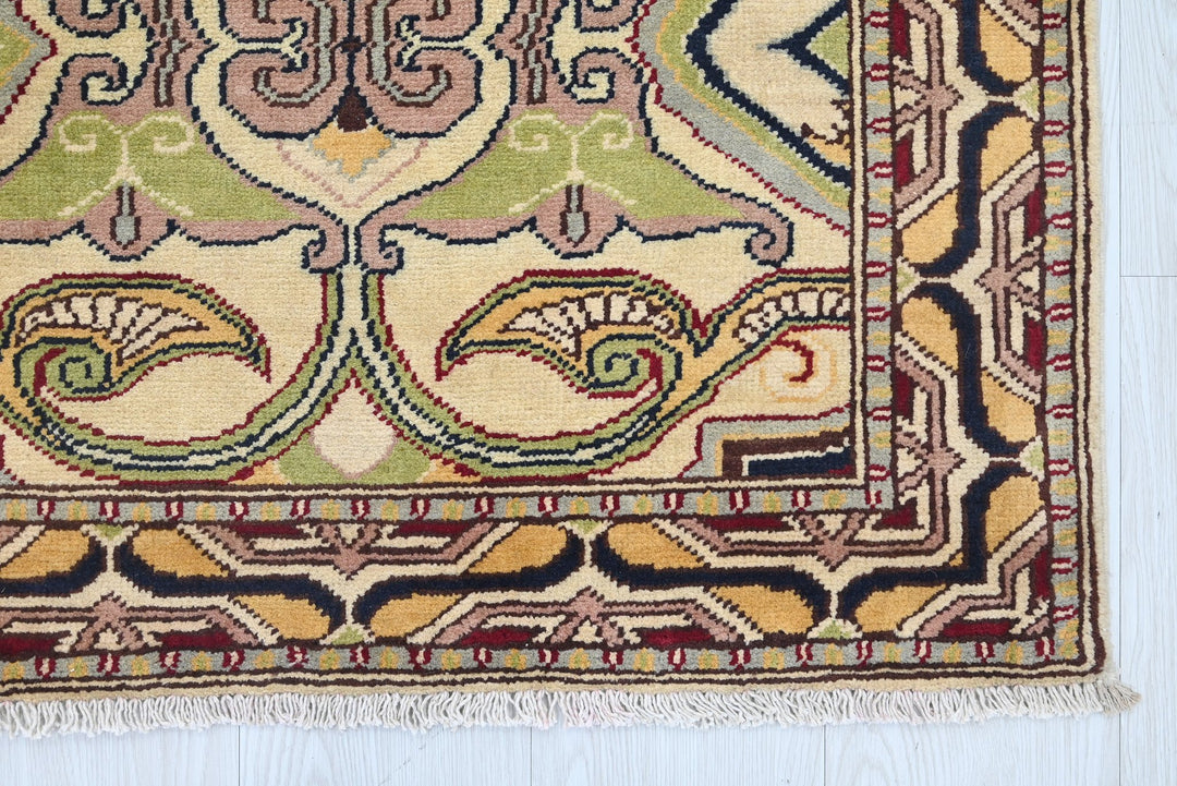 yellow Runner rug 2' 7" x 9' 8"