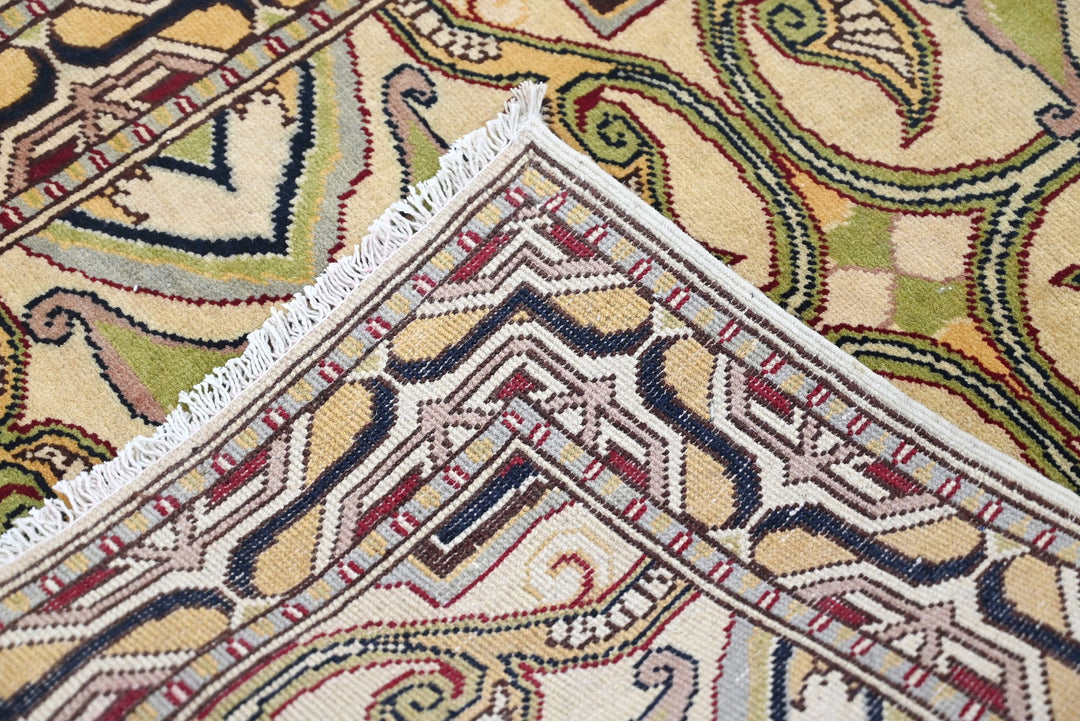 yellow Runner rug 2' 7" x 9' 8"
