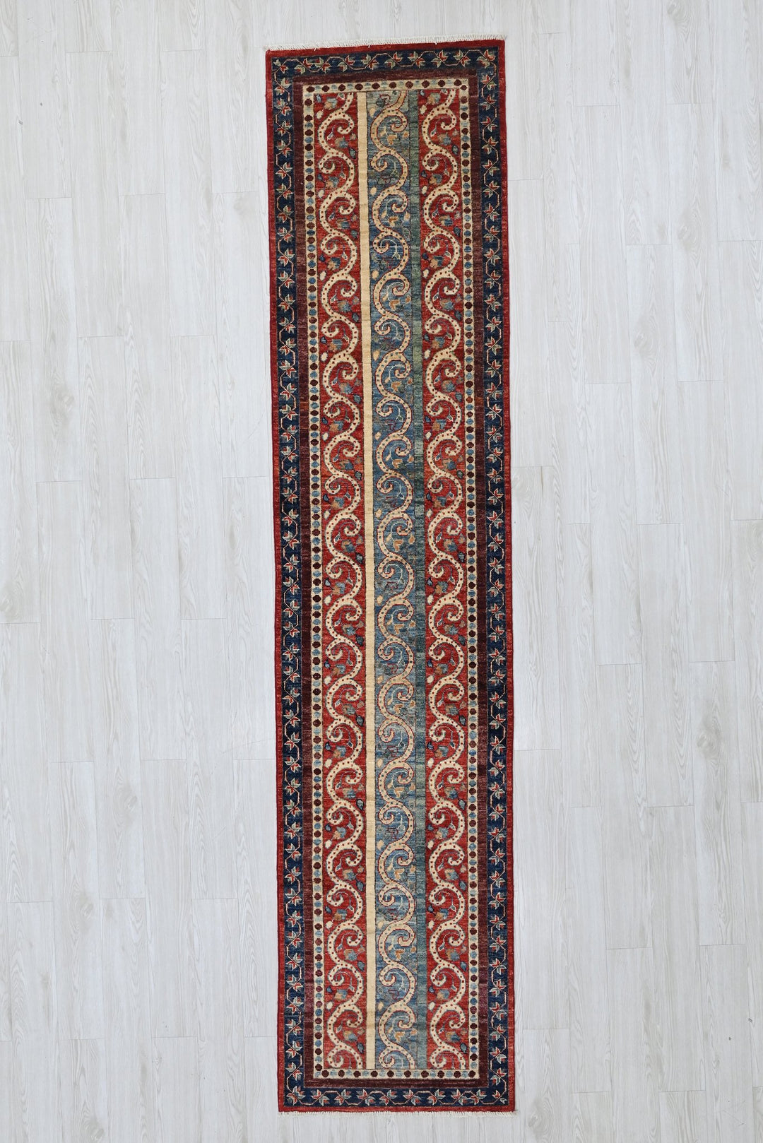 red Runner rug 2' 6" x 11' 3"