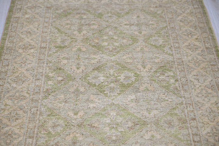 green Runner rug 2' 8" x 8' 6"