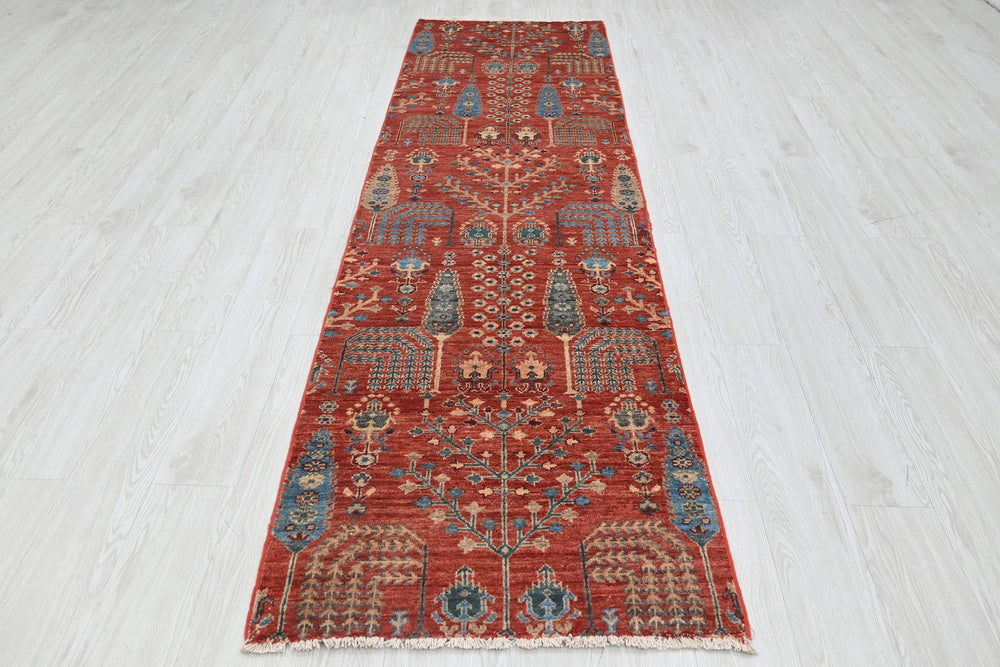 red Runner rug 2' 6" x 9' 4"