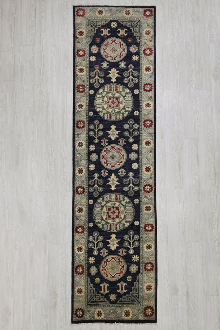 blue Runner rug 2' 6" x 9' 5"