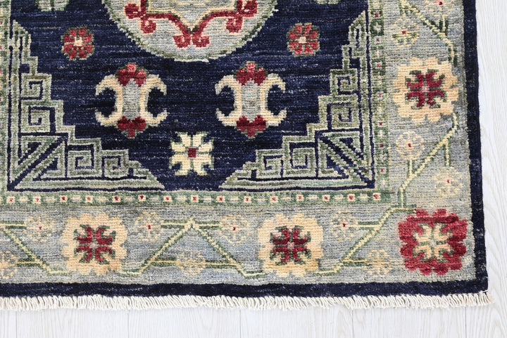 blue Runner rug 2' 6" x 9' 5"