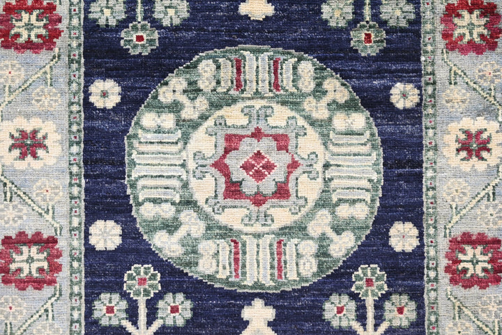 blue Runner rug 2' 6" x 9' 5"