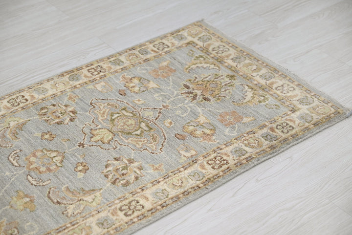 gray Runner rug 2' 0" x 5' 9"
