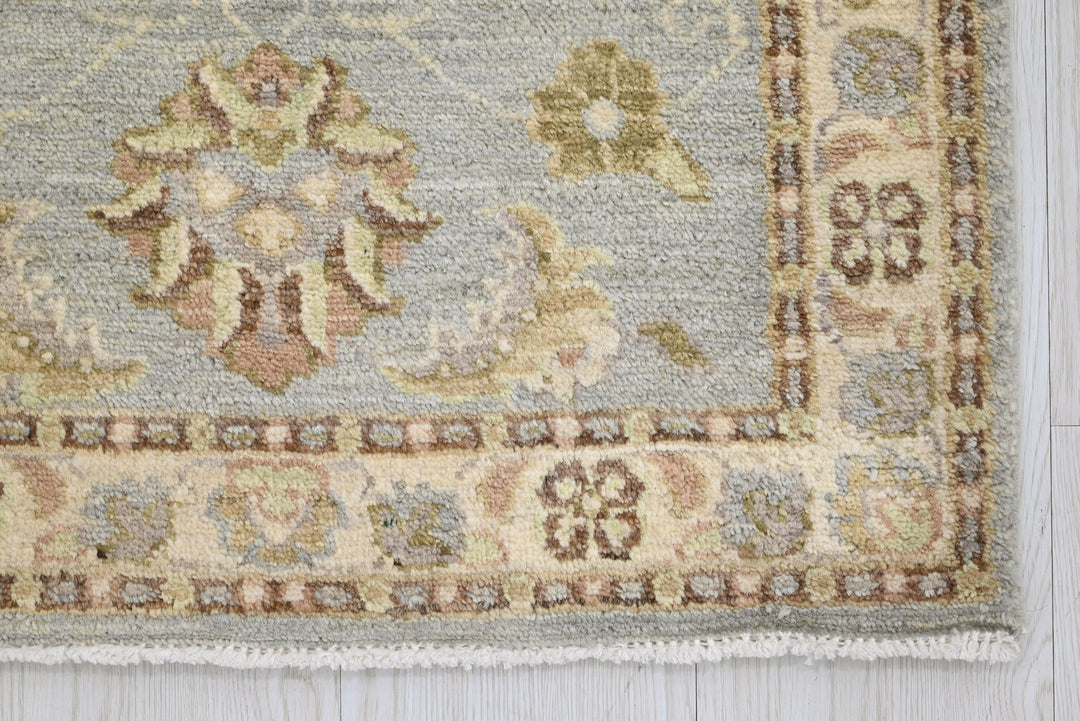 gray Runner rug 2' 0" x 5' 9"