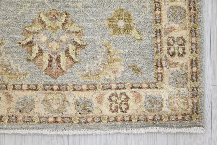 gray Runner rug 2' 0" x 5' 9"