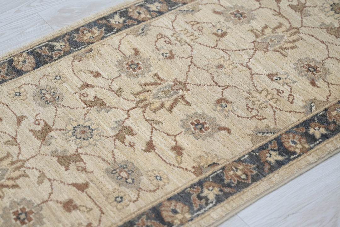 brown Runner rug 2' 0" x 4' 11"