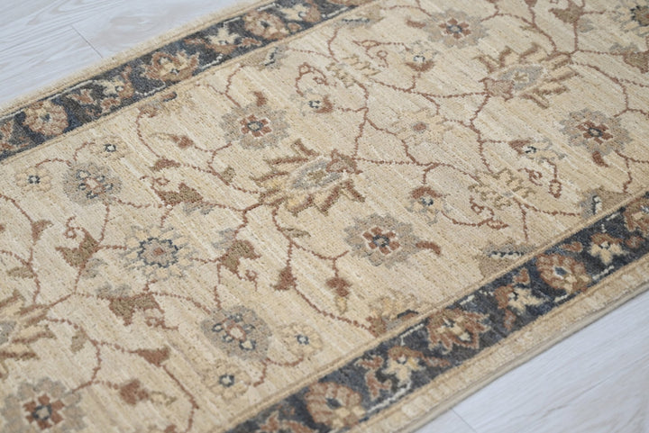 brown Runner rug 2' 0" x 4' 11"