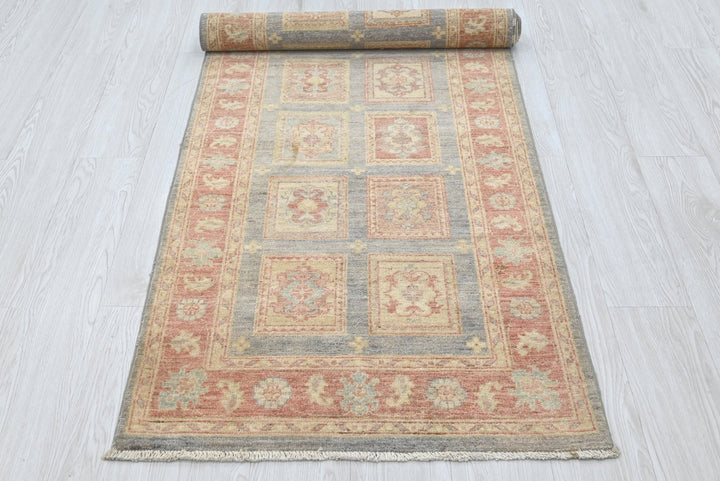 gray Runner rug 2' 7" x 8' 0"