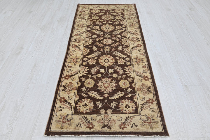 brown Medium rug 2' 7" x 6' 9"