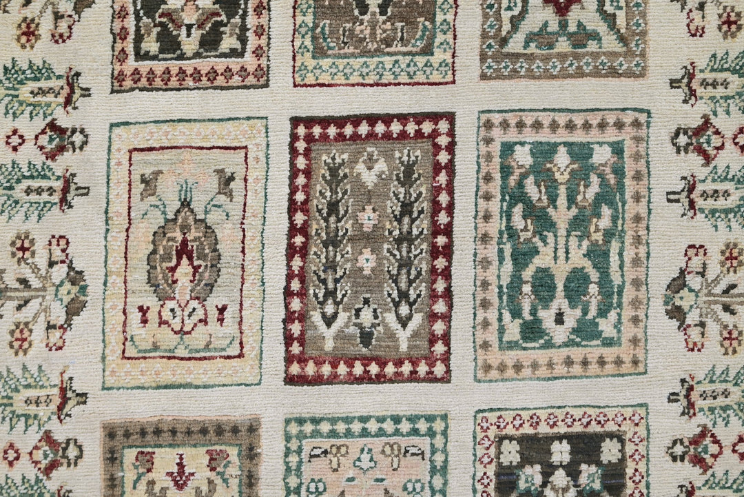 white Runner rug 2' 7" x 10' 3"