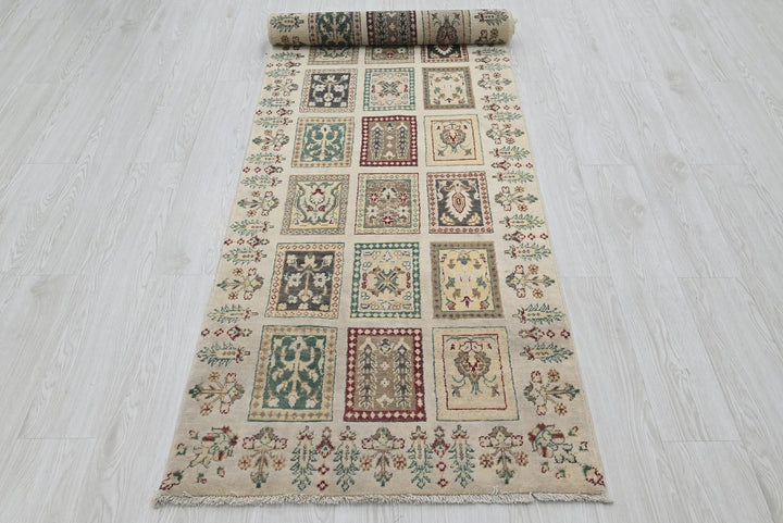 white Runner rug 2' 7" x 10' 3"