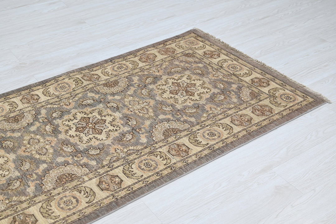 gray Runner rug 2' 9" x 10' 0"