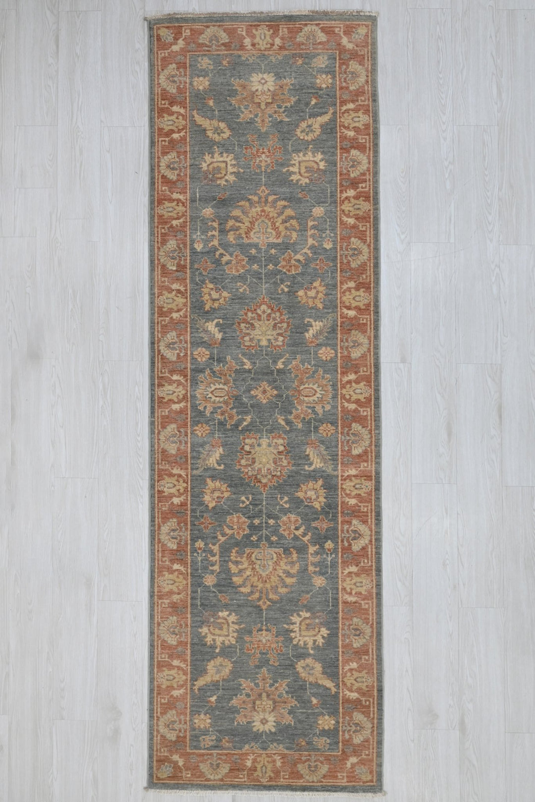 gray Runner rug 2' 7" x 9' 8"