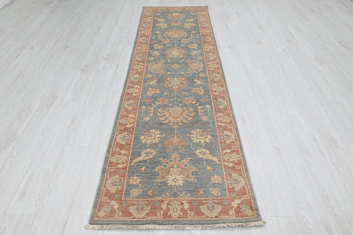 gray Runner rug 2' 7" x 9' 8"