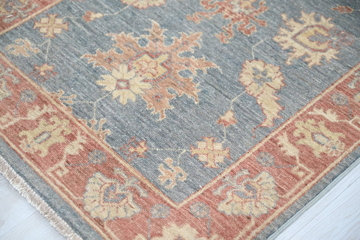 gray Runner rug 2' 7" x 9' 8"