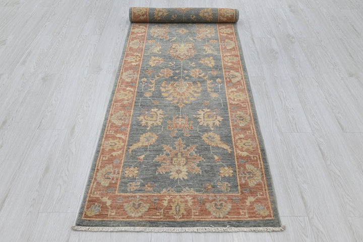 gray Runner rug 2' 7" x 9' 8"