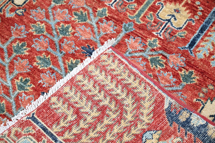 red Runner rug 2' 7" x 9' 8"