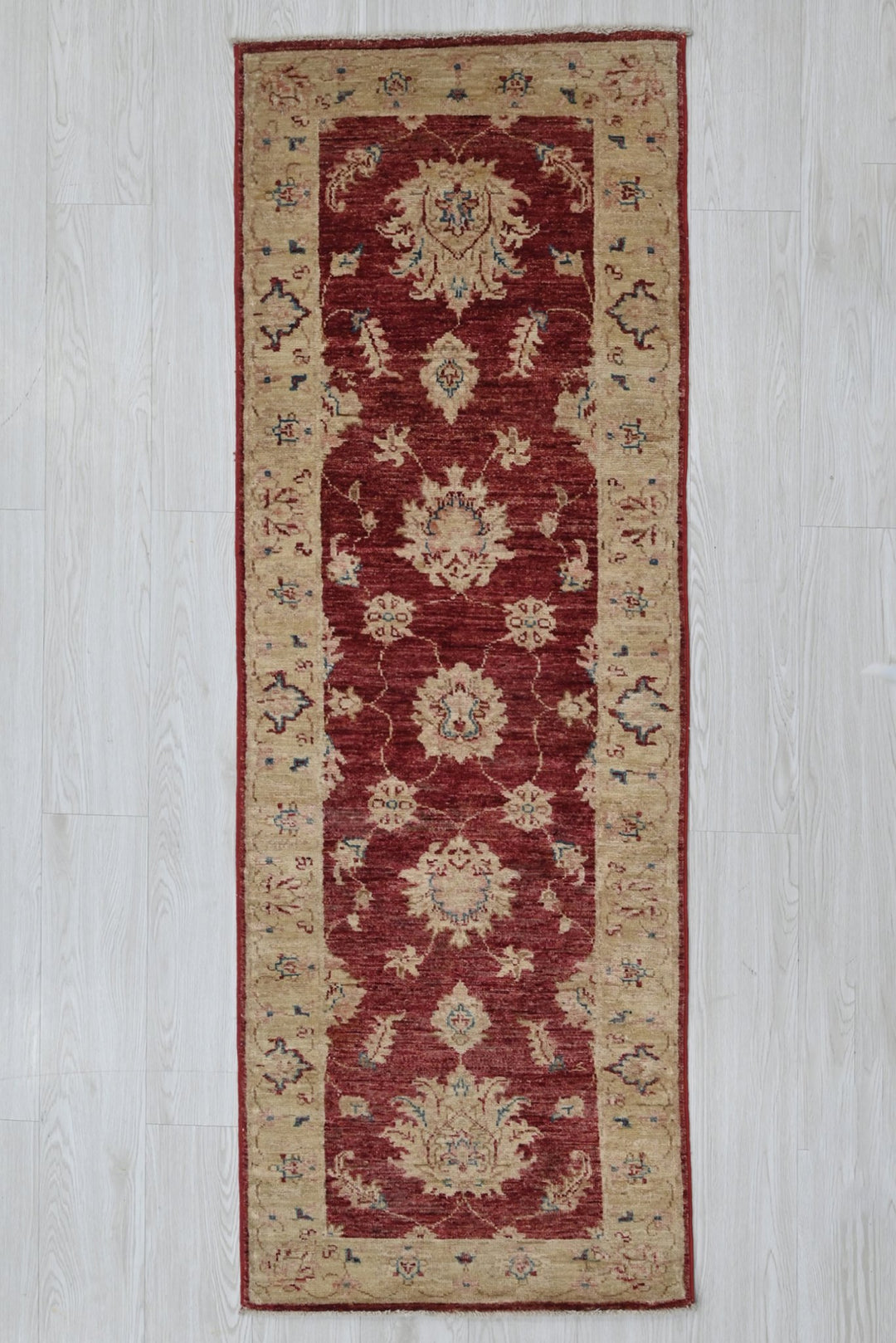 red Runner rug 2' 1" x 6' 2"