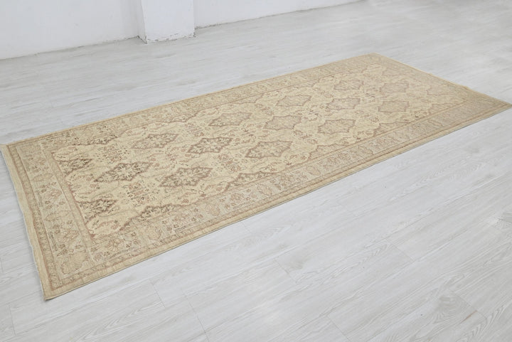 brown Runner rug 4' 1" x 9' 8"