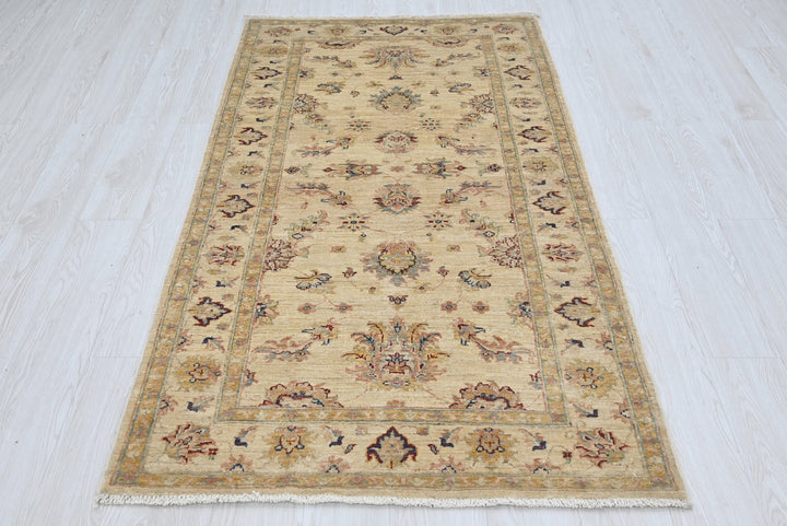 brown Accent rug 3' 3" x 6' 4"