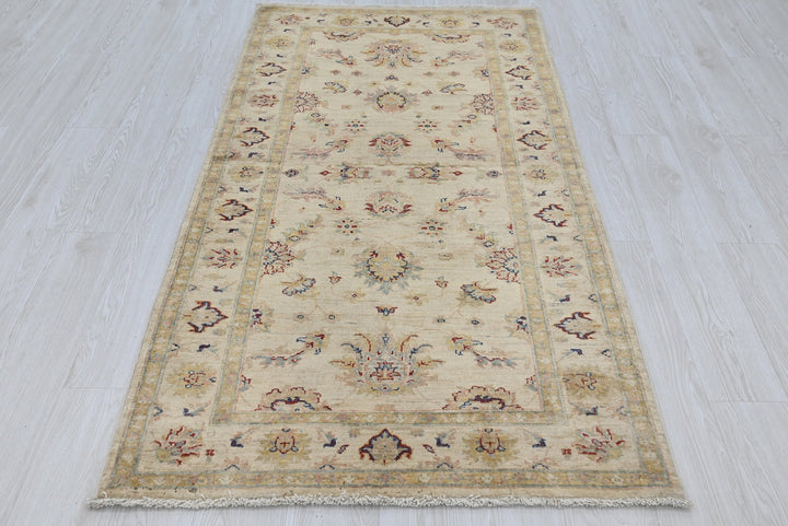 brown Accent rug 3' 3" x 6' 4"