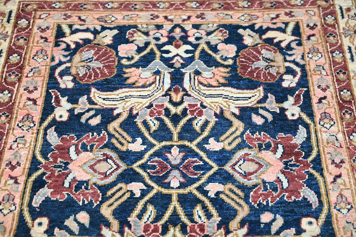 blue Accent rug 3' 5" x 4' 10"