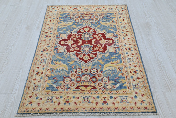 blue Accent rug 3' 0" x 4' 10"
