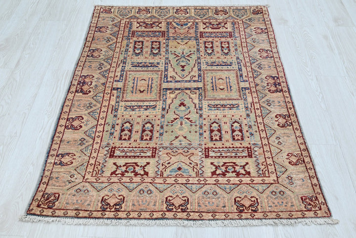 brown Accent rug 3' 2" x 4' 10"