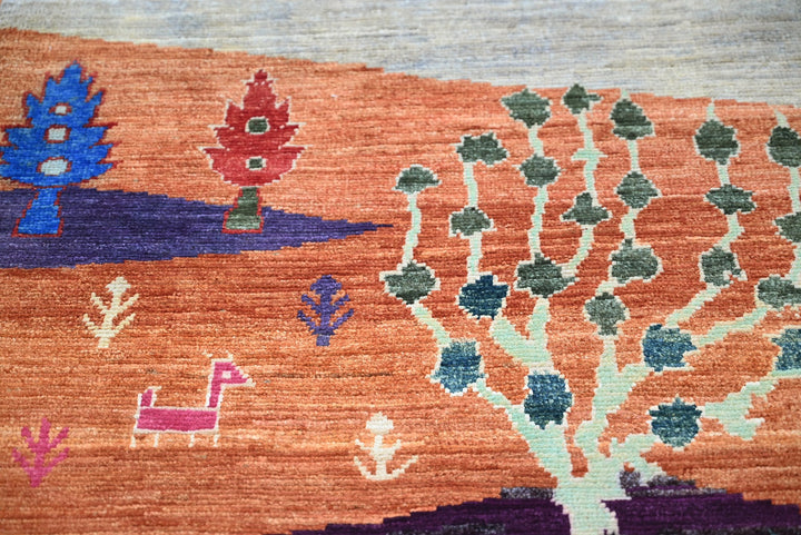 orange Accent rug 2' 10" x 4' 9"